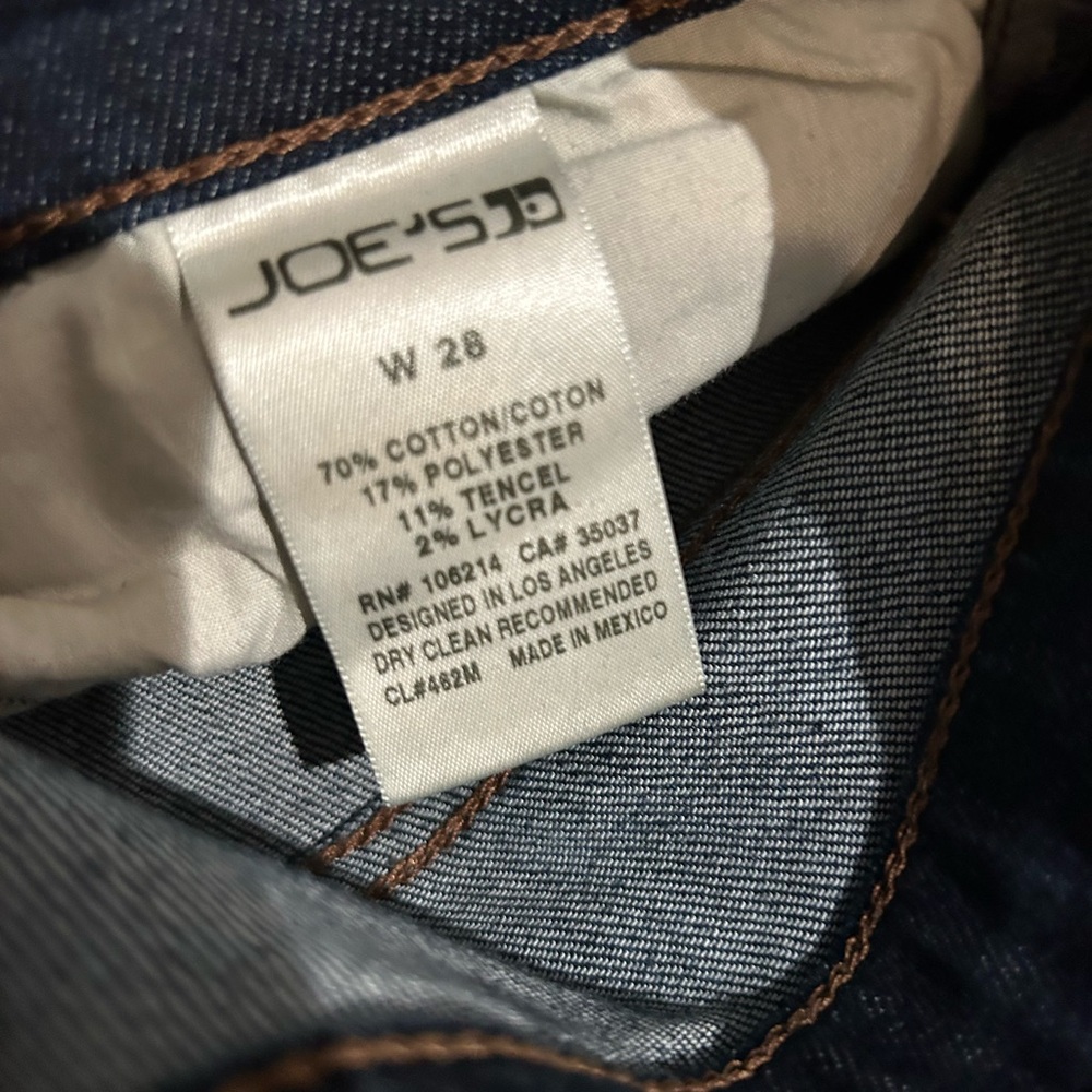 Joe's Jeans Women’s Deep Indigo Straight Jeans - Picture 5 of 5
